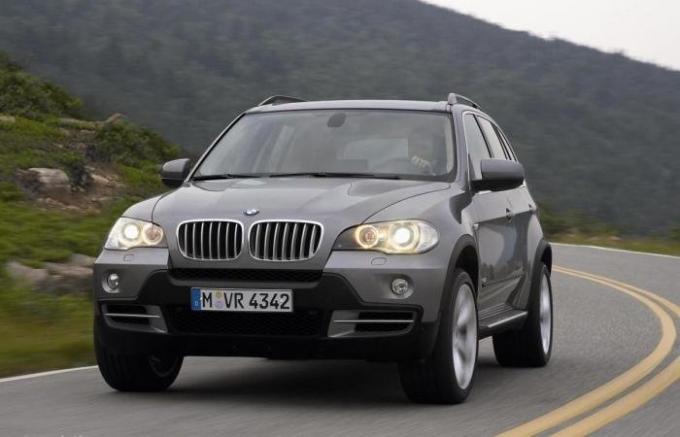  Populiarus vokiečių krosoveris BMW X5 E70 organizme. | Nuotrauka: www.autoevolution.com.