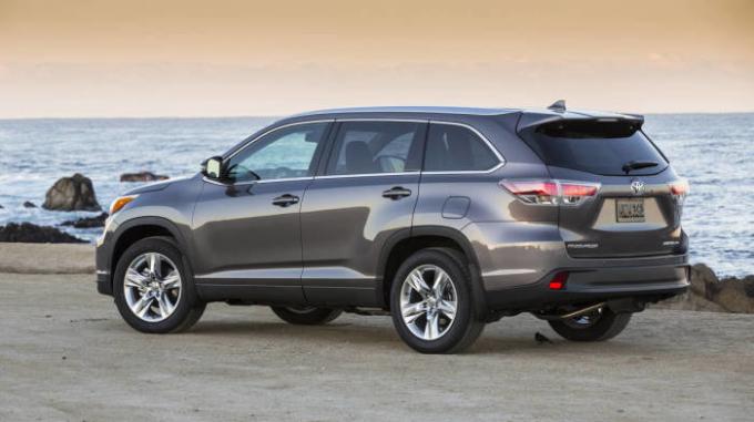 2014 Toyota Highlander krosoveris, japonai. | Nuotrauka: autoweek.com.