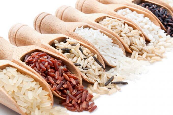Kiekvienos veislės ryžiai - iš kepimo būdas.