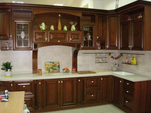 Virtuvė su portalu (39 nuotraukos): vaizdo instrukcijos, kaip pasirinkti savo rankomis, klasikinio dizaino pavyzdys, kaina, nuotrauka