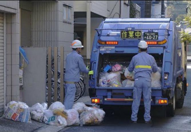 Savybės surinkimo ir rūšiavimo atliekų. | Nuotrauka: Automobiliai Naujienos - Drôme.