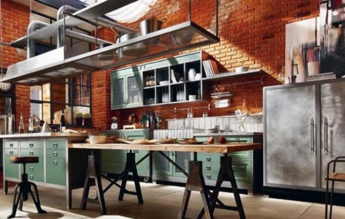 Lofto stiliaus virtuvė (48 nuotraukos): vaizdo instrukcijos, kaip savo rankomis dekoruoti mažo virtuvės kambario interjerą, kaina, nuotrauka