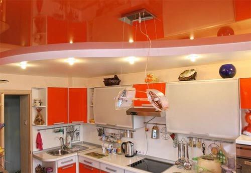 virtuvės gipso kartono lubų dizainas
