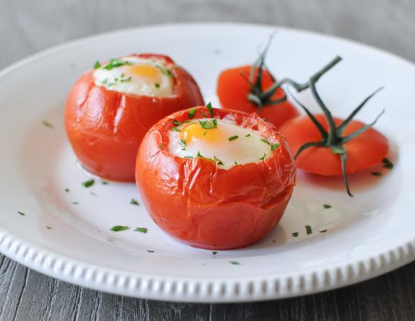 Kiaušinienė su pomidorais