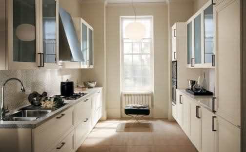 virtuvės dizainas baltos spalvos