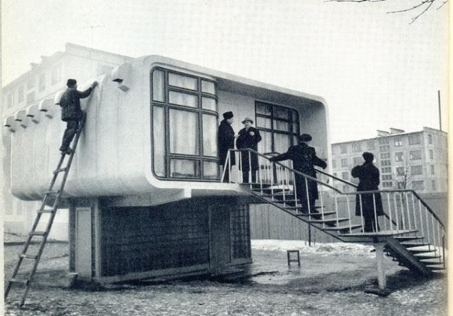 Eksperimentinis plastikinis namas, pastatytas Sovietų Sąjungos 1961 m.