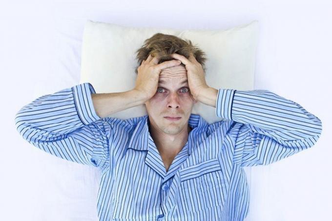 Stresas per dieną - prastos miego priežastis naktį.
