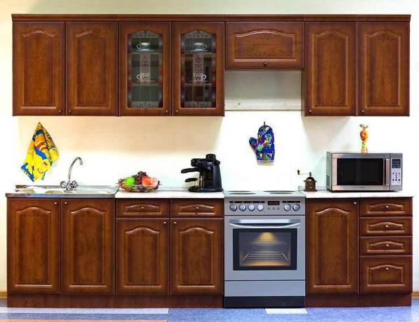 Virtuvė „Diana-5“ - reprezentatyvi išvaizda ir aukšta kokybė
