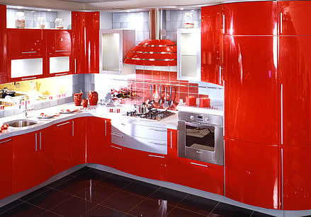 raudonos ir baltos virtuvės