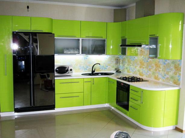 modernios stilingos virtuvės