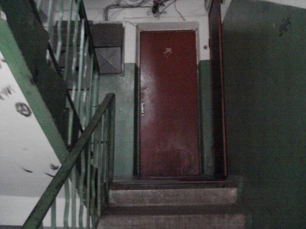 Kodėl yra durys į butą atsiveria Sovietų visada viduje