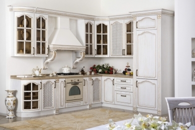 Klasikinis „Aphrodite“ serijos virtuvės komplektas.